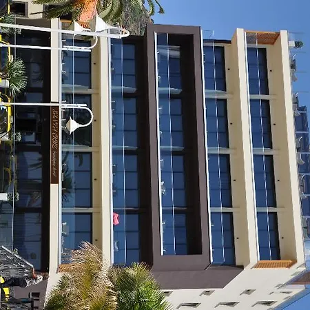 Boutique Santa Cruz (Madeira)