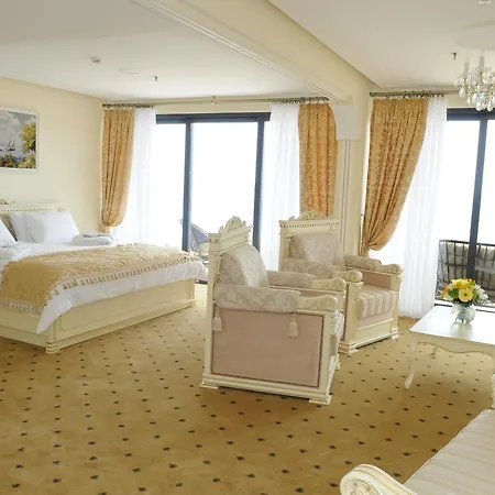 Boutique Otel Santa Cruz (Madeira)