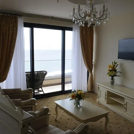 Boutique 3*